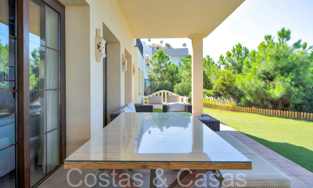 Timeless Spanish luxury villa with panoramic sea views for sale in a gated urbanization of Marbella - Benahavis 71587