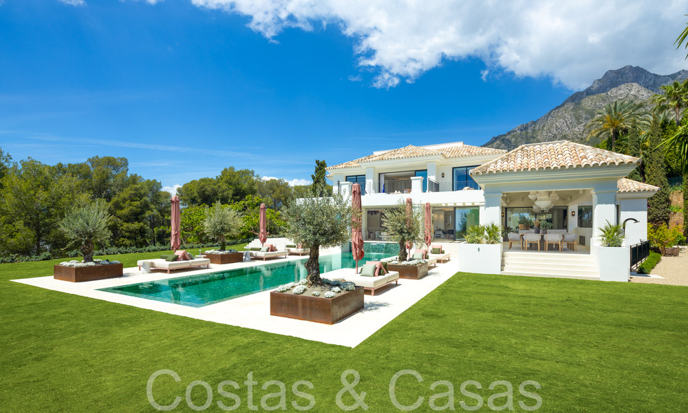 Stately luxury villa for sale in a Mediterranean style in the upscale residential area of Sierra Blanca on Marbella's Golden Mile 71618