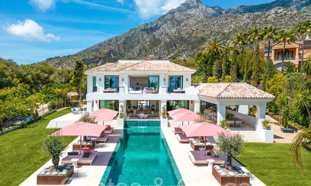 Stately luxury villa for sale in a Mediterranean style in the upscale residential area of Sierra Blanca on Marbella's Golden Mile 71623