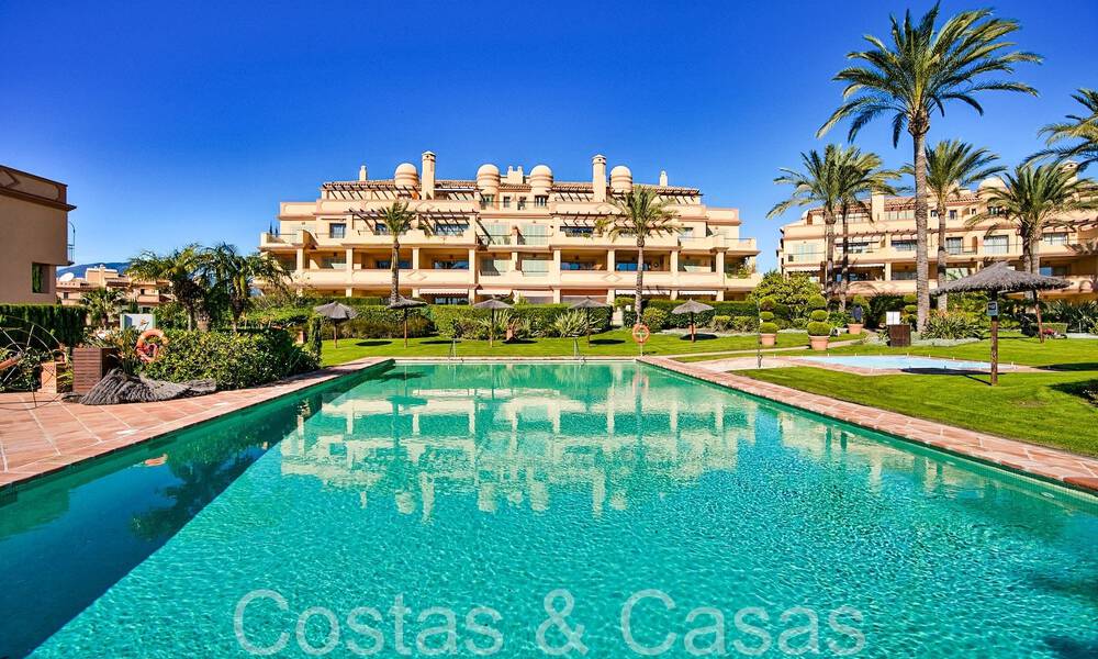 Stunning Mediterranean apartment for sale in a 5 star golf resort on the New Golden Mile in Benahavis - Marbella 71627