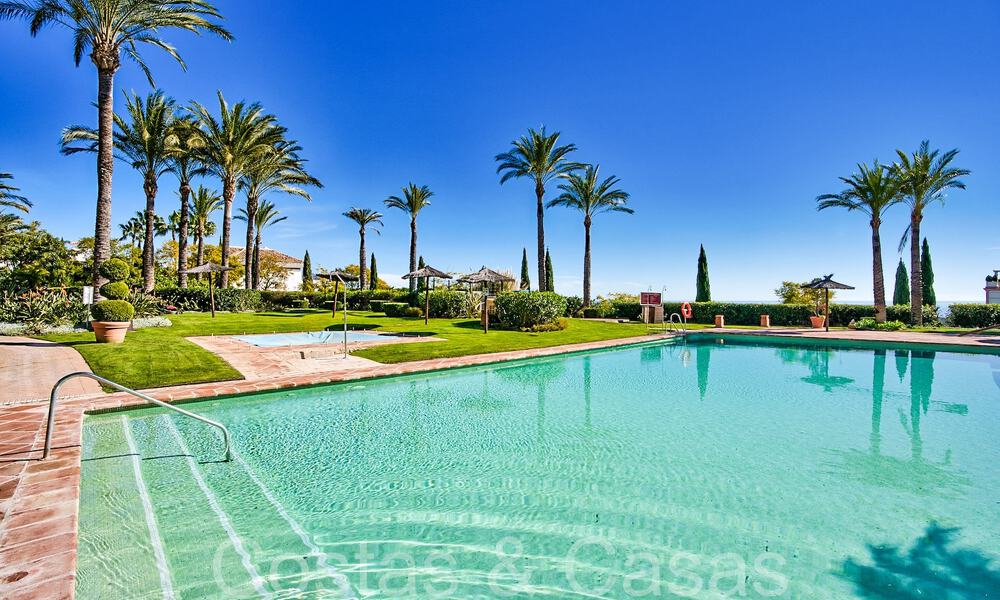 Stunning Mediterranean apartment for sale in a 5 star golf resort on the New Golden Mile in Benahavis - Marbella 71628