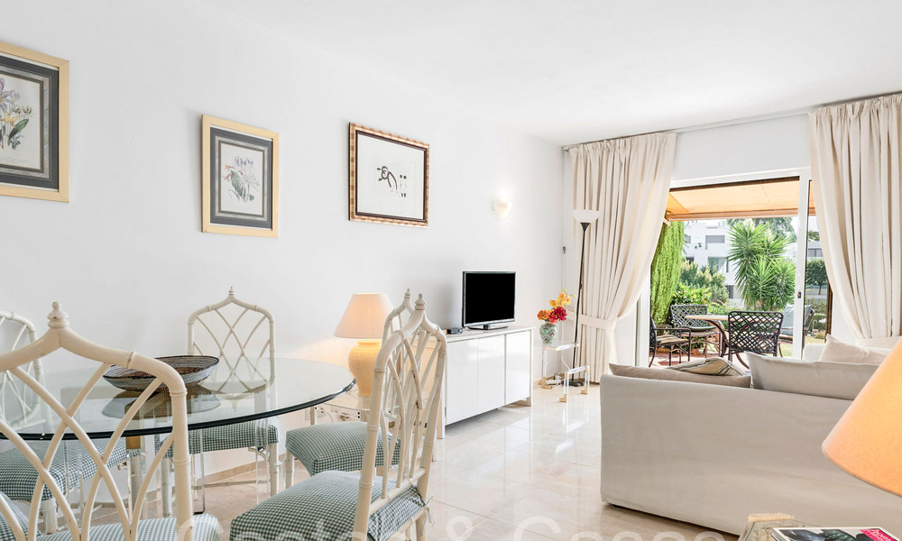 3 bedroom garden apartment for sale walking distance to Puerto Banus, Marbella 71800