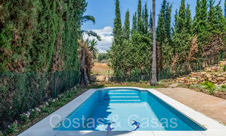 Semi-detached townhouse with sea views for sale just east of Marbella centre 71782 