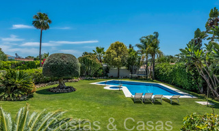 Luxury character villa for sale in a privileged urbanisation in Benahavis - Marbella 71822 