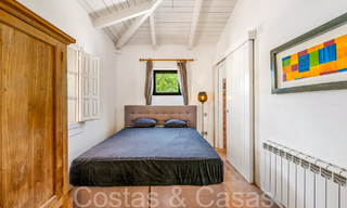 Charming traditional villa for sale with guest house and tennis court, close to the beach in Benahavis - Marbella 71910 