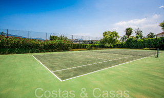 Charming traditional villa for sale with guest house and tennis court, close to the beach in Benahavis - Marbella 71918 