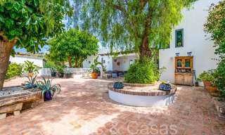 Charming traditional villa for sale with guest house and tennis court, close to the beach in Benahavis - Marbella 71922 