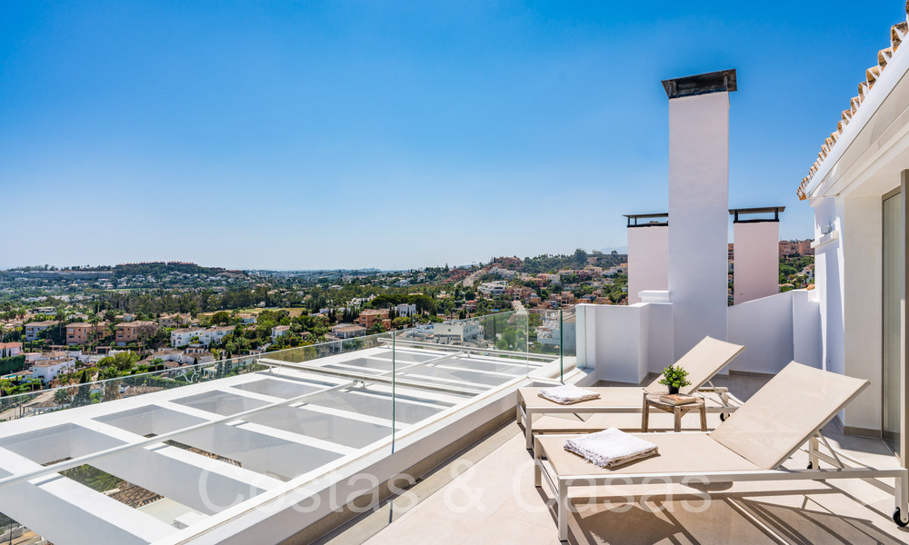 Stylish contemporary luxury Mediterranean penthouse for sale with unobstructed panoramic views in Nueva Andalucia, Marbella 71961