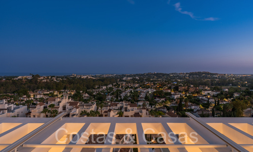 Stylish contemporary luxury Mediterranean penthouse for sale with unobstructed panoramic views in Nueva Andalucia, Marbella 71978