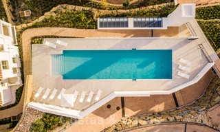 Stylish contemporary luxury Mediterranean penthouse for sale with unobstructed panoramic views in Nueva Andalucia, Marbella 71998 