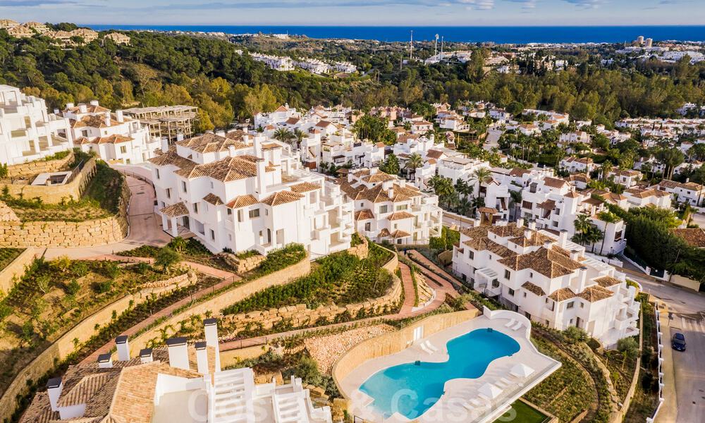 Stylish contemporary luxury Mediterranean penthouse for sale with unobstructed panoramic views in Nueva Andalucia, Marbella 72000