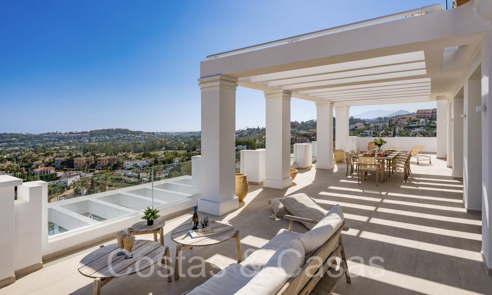 Stylish contemporary luxury Mediterranean penthouse for sale with unobstructed panoramic views in Nueva Andalucia, Marbella 72117