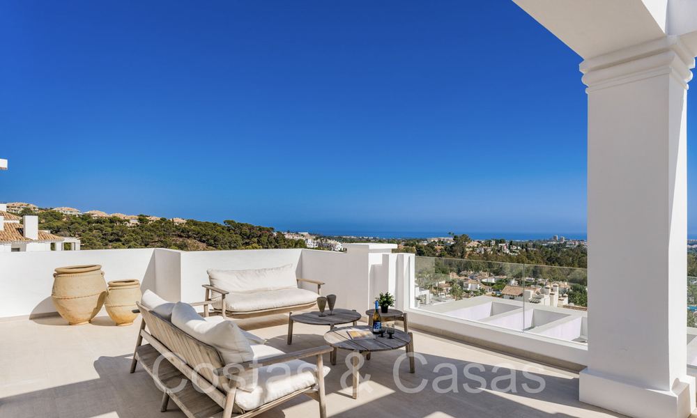 Stylish contemporary luxury Mediterranean penthouse for sale with unobstructed panoramic views in Nueva Andalucia, Marbella 72118