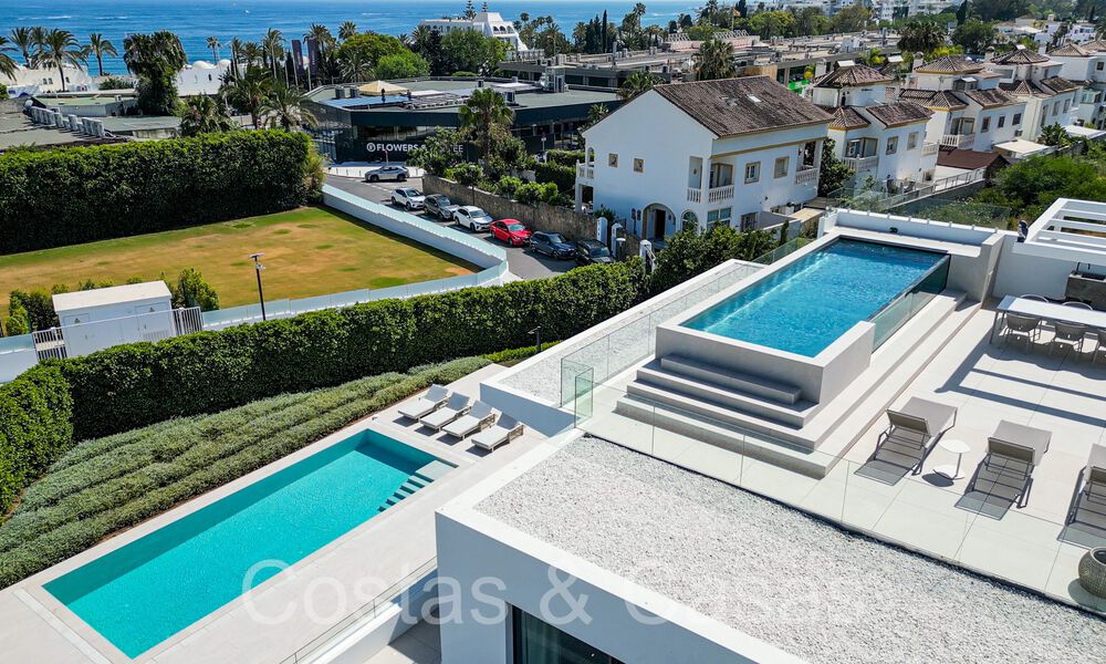 Sophisticated designer villa for sale near the beach in the heart of Marbella’s Golden Mile 72049