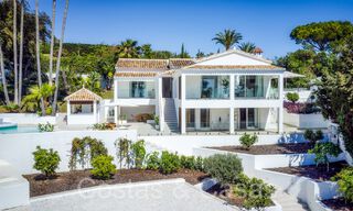 Mediterranean luxury villa for sale with large garden and additional little house, with sea views, close to amenities in Marbella East 72087 