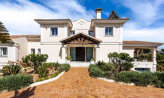 Majestic Mediterranean style villa for sale, with sea views, in a natural setting east of Marbella centre 72169 