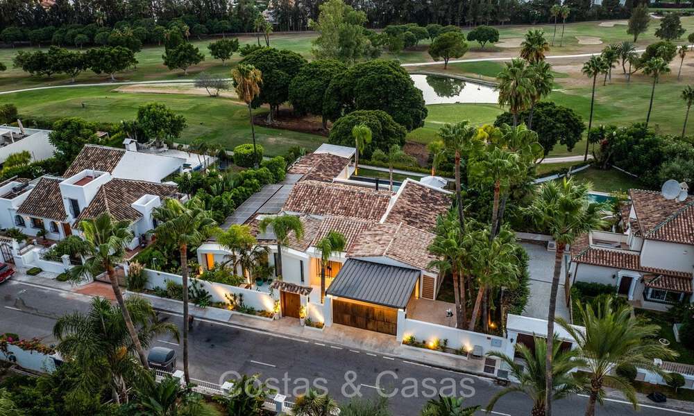 Stylishly renovated luxury villa for sale, bordering the golf course in Nueva Andalucia, Marbella 72293