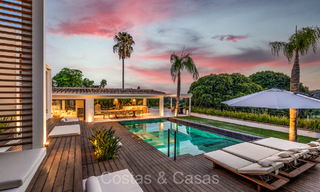 Stylishly renovated luxury villa for sale, bordering the golf course in Nueva Andalucia, Marbella 72297 