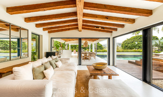 Stylishly renovated luxury villa for sale, bordering the golf course in Nueva Andalucia, Marbella 72310 