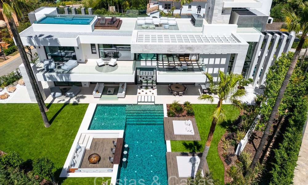 Impressive contemporary design villa for sale in Nueva Andalucia, Marbella 72201