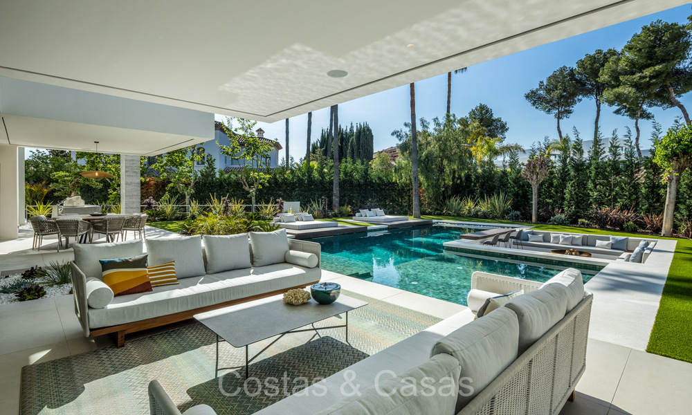 Impressive contemporary design villa for sale in Nueva Andalucia, Marbella 72207