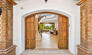 Majestic traditional style villa for sale with panoramic sea views in Marbella - Benahavis 72544 