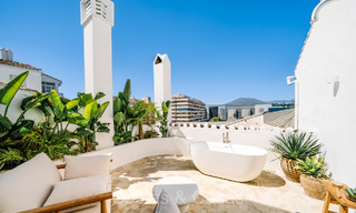 Beautifully renovated apartment with ample terrace for sale w/ stunning views in the marina of Puerto Banus, Marbella 72618 