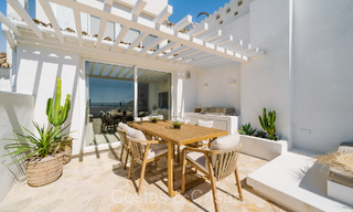 Beautifully renovated apartment with ample terrace for sale w/ stunning views in the marina of Puerto Banus, Marbella 72622 