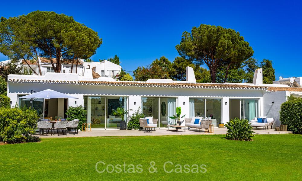 Mediterranean single storey villa for sale bordering the Aloha golf course in Nueva Andalucia, Marbella 72819