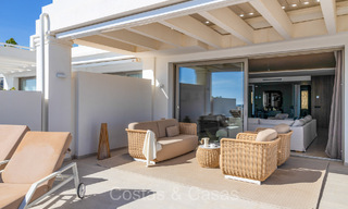 Luxury apartment for sale with panoramic sea views in a boutique complex in Nueva Andalucia, Marbella 72900 