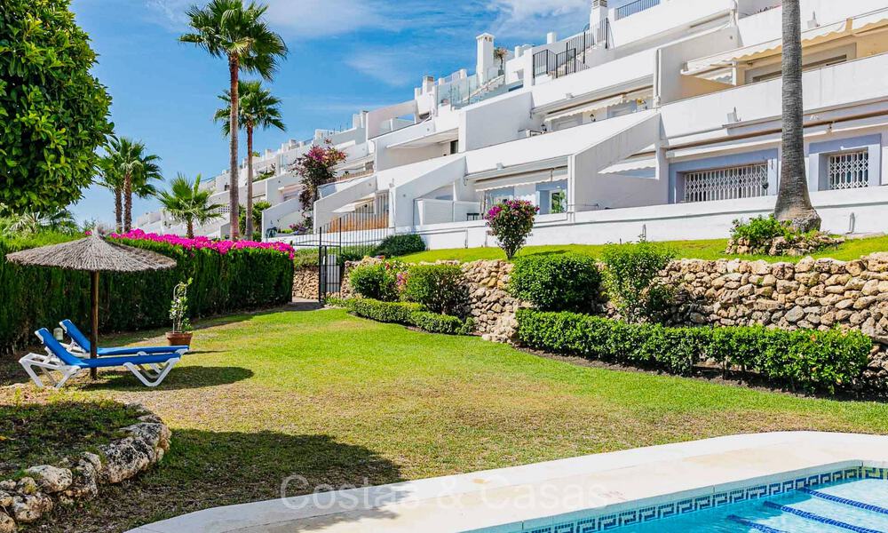 Prestigious renovated apartment for sale with spacious terrace in La Quinta golf resort, Benahavis - Marbella 72936