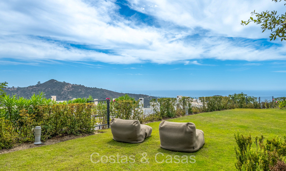 Move-in ready, modernist garden apartment with sea views for sale, a short drive from Marbella centre 72889