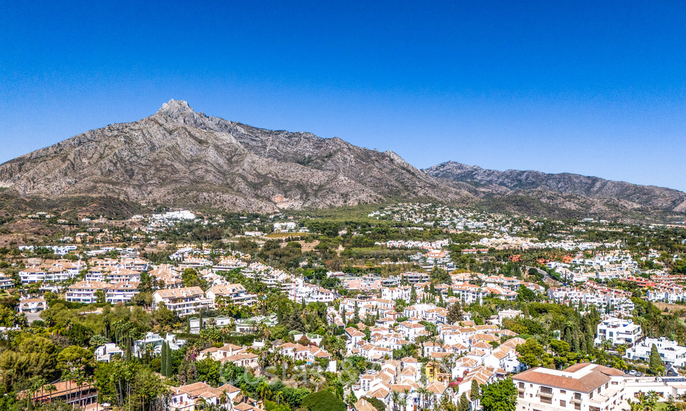 Prestigious townhouse for sale in an exclusive ‘pueblo style’ urbanisation on Marbella’s Golden Mile 73199