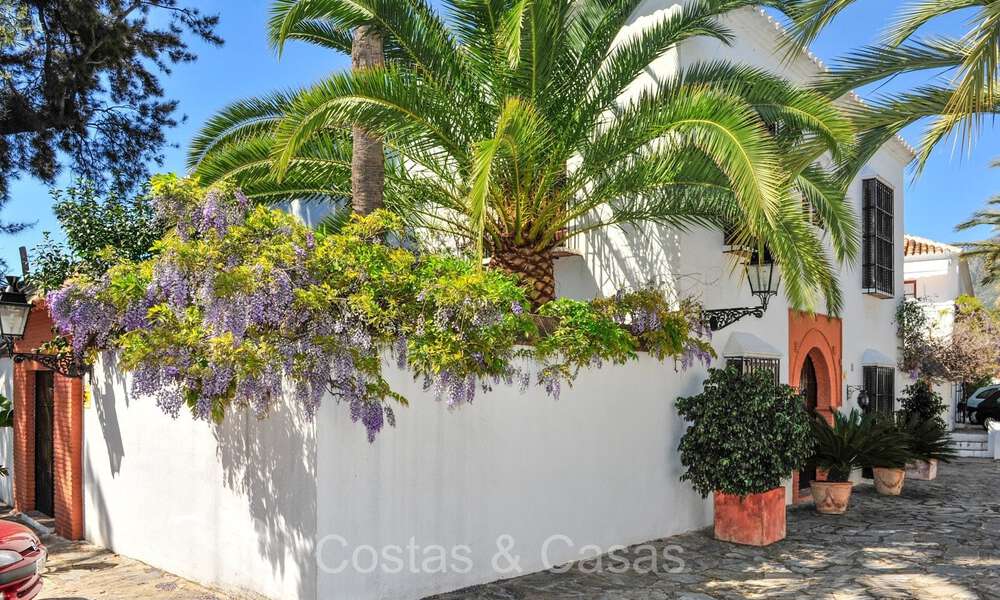 Prestigious townhouse for sale in an exclusive ‘pueblo style’ urbanisation on Marbella’s Golden Mile 73310