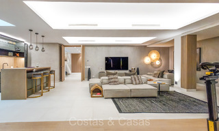 Sophisticated, minimalist luxury home for sale in a prestigious complex in Nueva Andalucia, Marbella 73174 