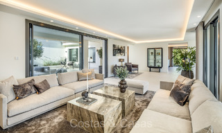 Refined luxury villa in a modern Mediterranean style for sale in Nueva Andalucia, Marbella 73244 