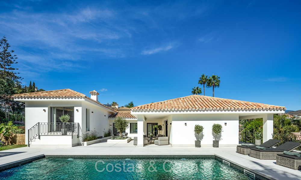 Refined luxury villa in a modern Mediterranean style for sale in Nueva Andalucia, Marbella 73249