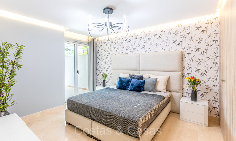 Move-in ready, modern luxury apartment for sale in the prestigious Benahavis - Marbella 73340