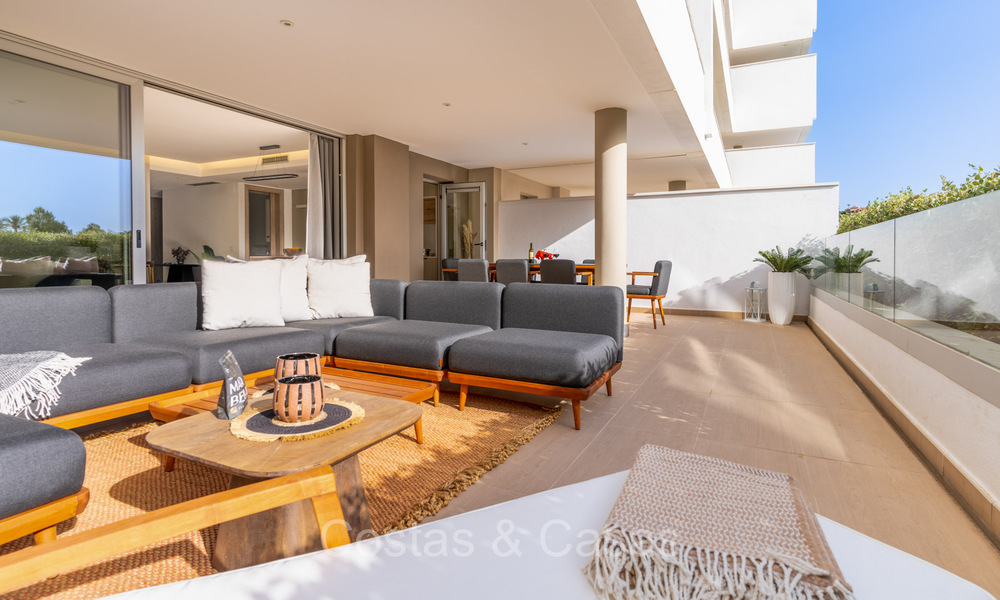 Move-in ready, modern luxury apartment for sale in the prestigious Benahavis - Marbella 73353