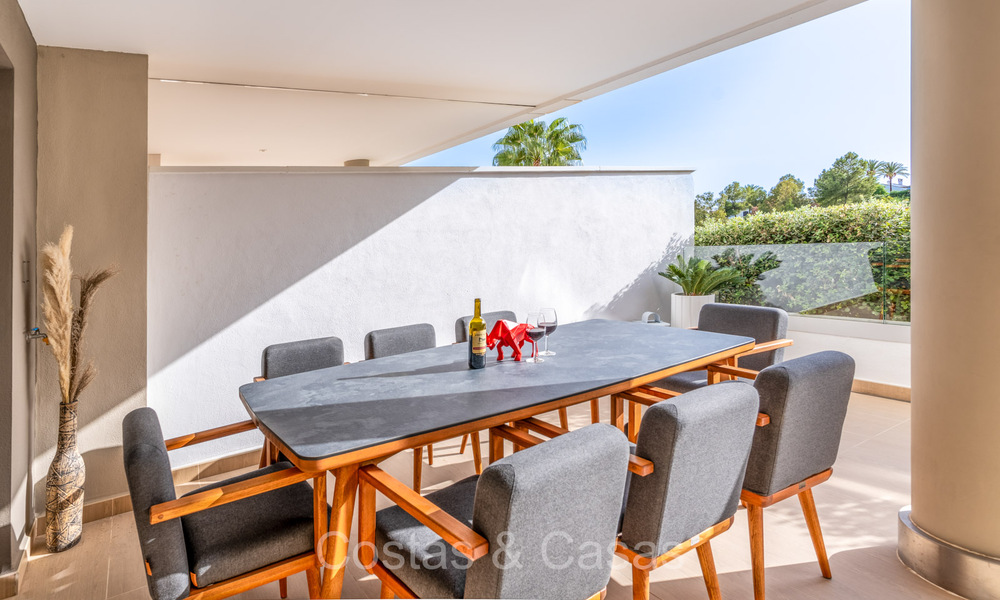 Move-in ready, modern luxury apartment for sale in the prestigious Benahavis - Marbella 73358