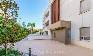 Move-in ready, modern luxury apartment for sale in the prestigious Benahavis - Marbella 73371 