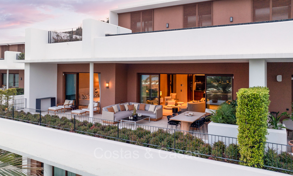 First class modern luxury apartment with breathtaking sea and golf views for sale in a 5* golf resort in Casares, Costa del Sol 73381