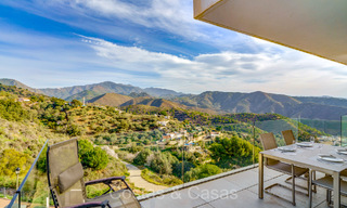 Move-in ready, contemporary apartment with sea views for sale in a gated community located in the hills of Marbella 73457 