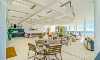 Move-in ready, contemporary apartment with sea views for sale in a gated community located in the hills of Marbella 73484 