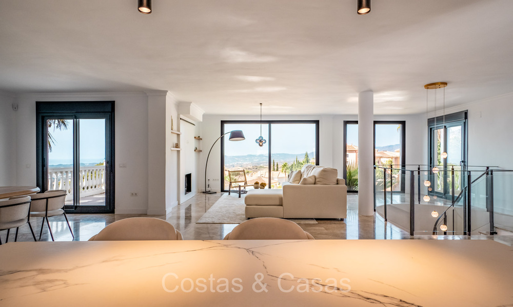 Stunning contemporary Mediterranean style villa for sale with panoramic sea views in the hills of Mijas, Costa del Sol 73652