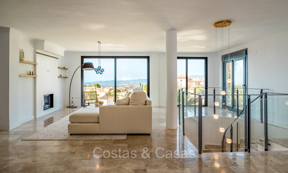 Stunning contemporary Mediterranean style villa for sale with panoramic sea views in the hills of Mijas, Costa del Sol 73654