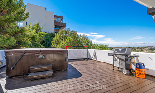 Modern frontline golf penthouse with stunning golf and sea views for sale in a 5* golf resort in Marbella - Benahavis 73697 