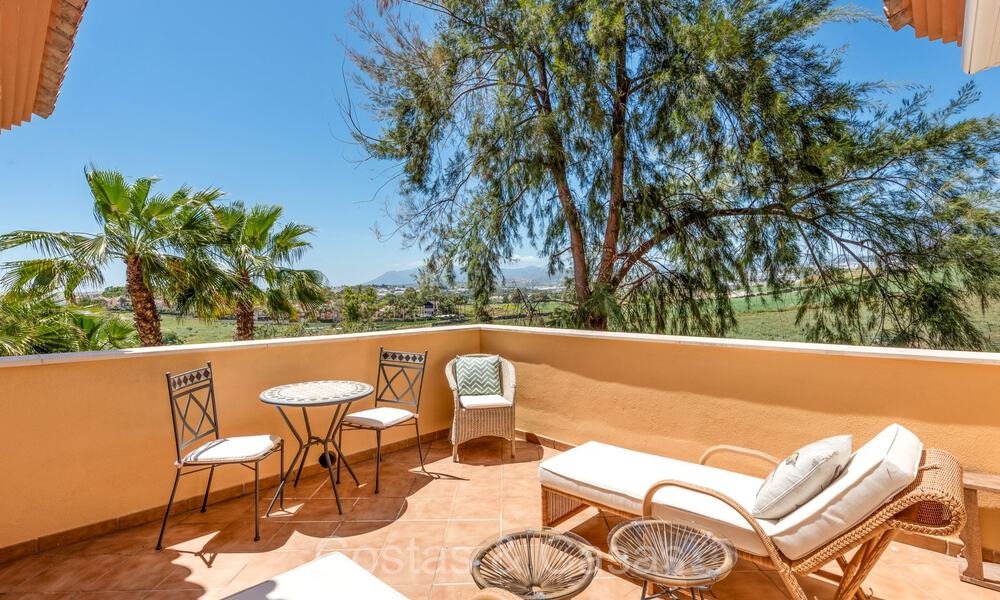 3 bedroom apartment for sale within walking distance to Puerto Banus and the beach in a gated community in Nueva Andalucia, Marbella 73709