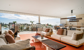 Move-in ready, prestigious duplex apartment for sale in a chic resort-style residential complex on Marbella’s Golden Mile 73841 