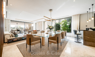 Move-in ready, prestigious duplex apartment for sale in a chic resort-style residential complex on Marbella’s Golden Mile 73867 